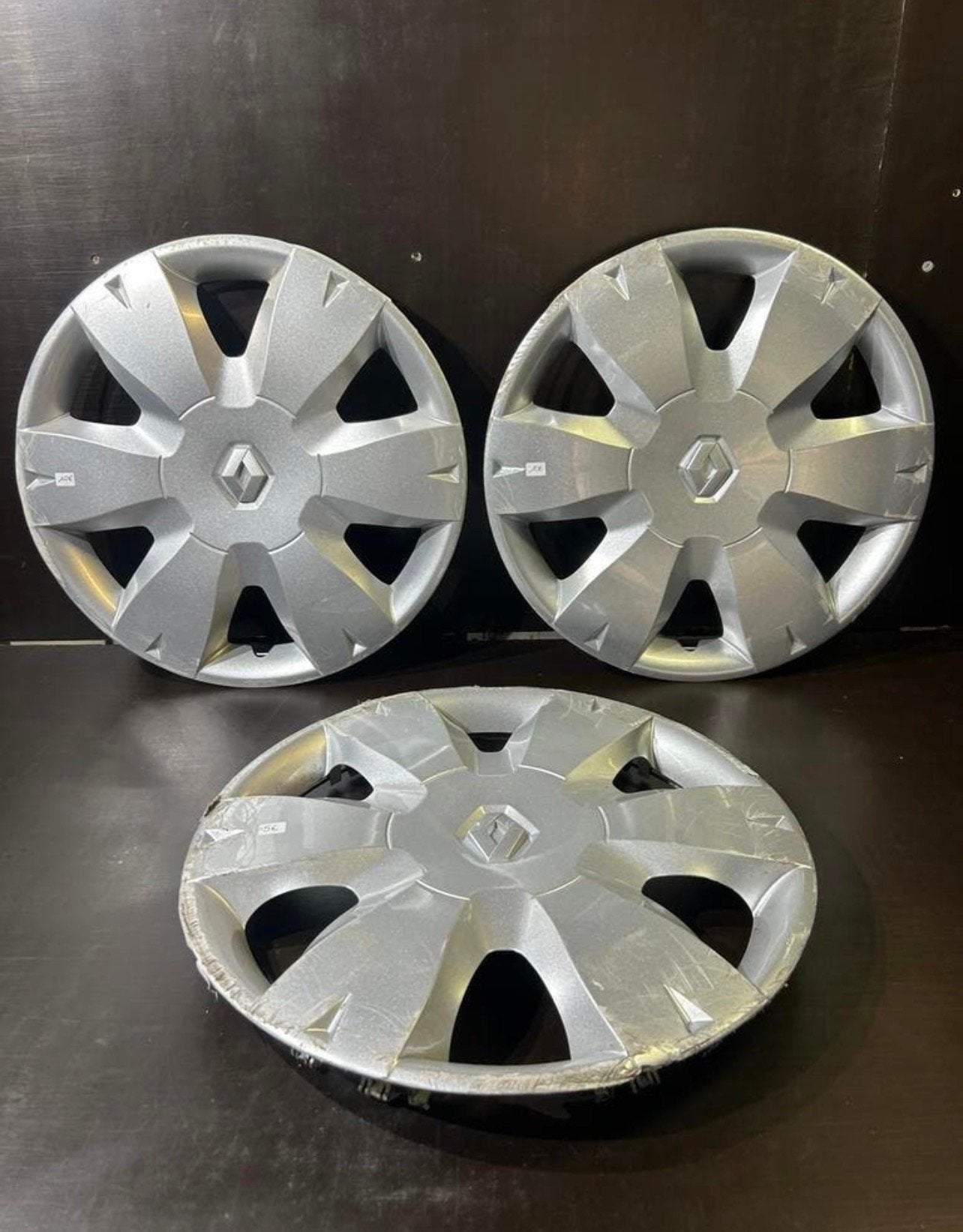 3 originele Renault Mégane clio kangoo 15" wieldoppen, Ophalen of Verzenden, Gebruikt