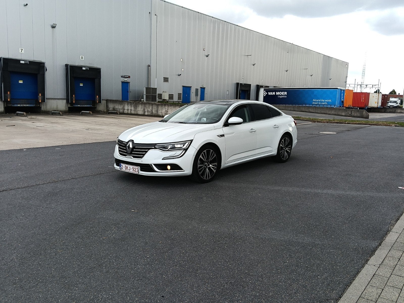 Renault Talisman Initiale Paris te koop, Auto's, 4 deurs, 4 cilinders, 1600 cc, Wit