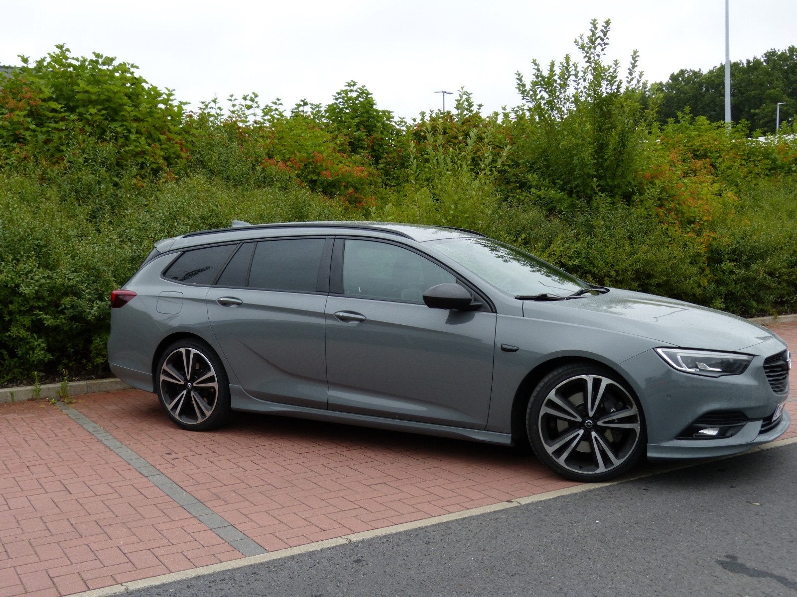 2.0 Benzine 260pk automaat Opel insignia OPC full optie, Auto's, Opel, Particulier, Insignia, 360° camera, 4x4, ABS, Achteruitrijcamera