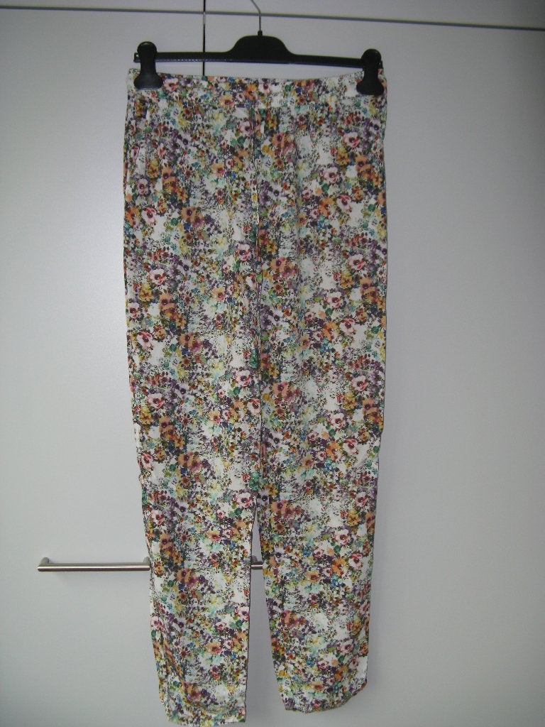 Fleurige zomerbroek, esprit, maat 36, perfecte staat, Kleding | Dames, Broeken en Pantalons, Verzenden, Wit, Zo goed als nieuw