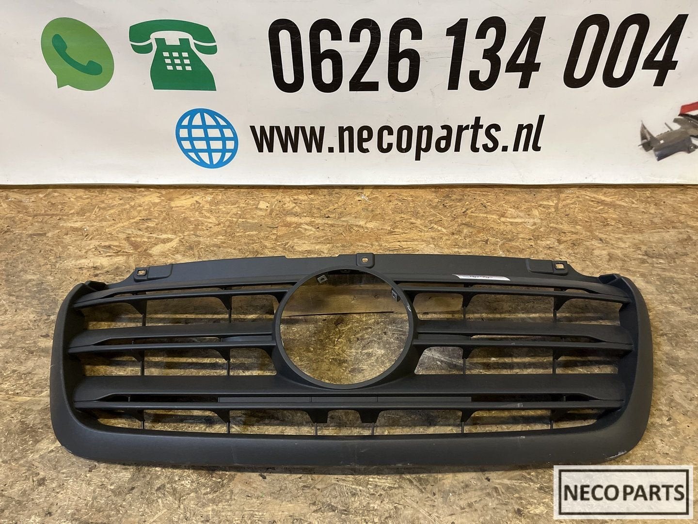 MERCEDES SPRINTER E SPRINTER A910 A907 GRILL ORIGINEEL, Arrière, Utilisé, -, -