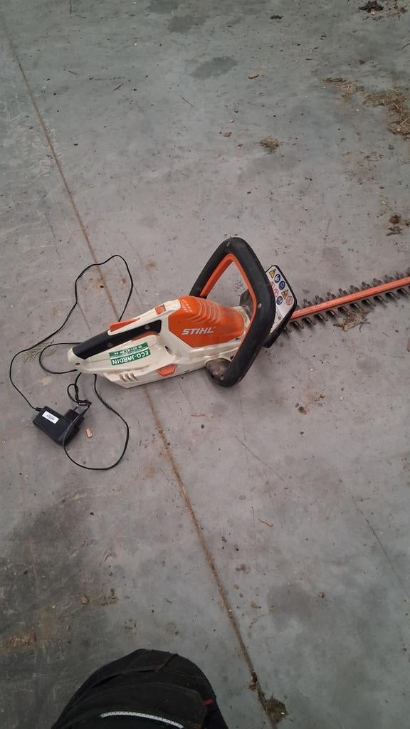 taille haie stihl et tronçonneuse, Jardin & Terrasse, Enlèvement