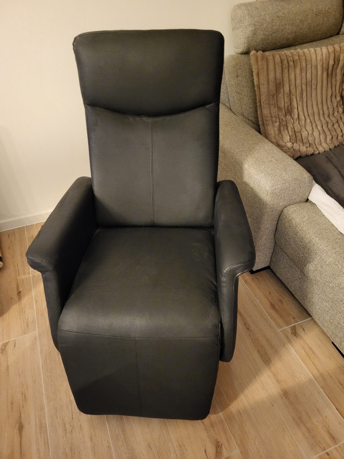 Zwarte lederlook relaxstoel, Enlèvement