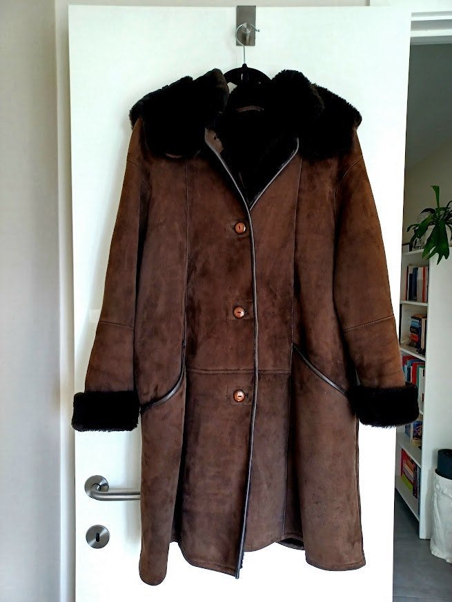 Vintage suède shearling jas, met kap. Mouton retourné. ., Kleding | Dames, Maat 38/40 (M), Bruin, Ophalen of Verzenden, Zo goed als nieuw