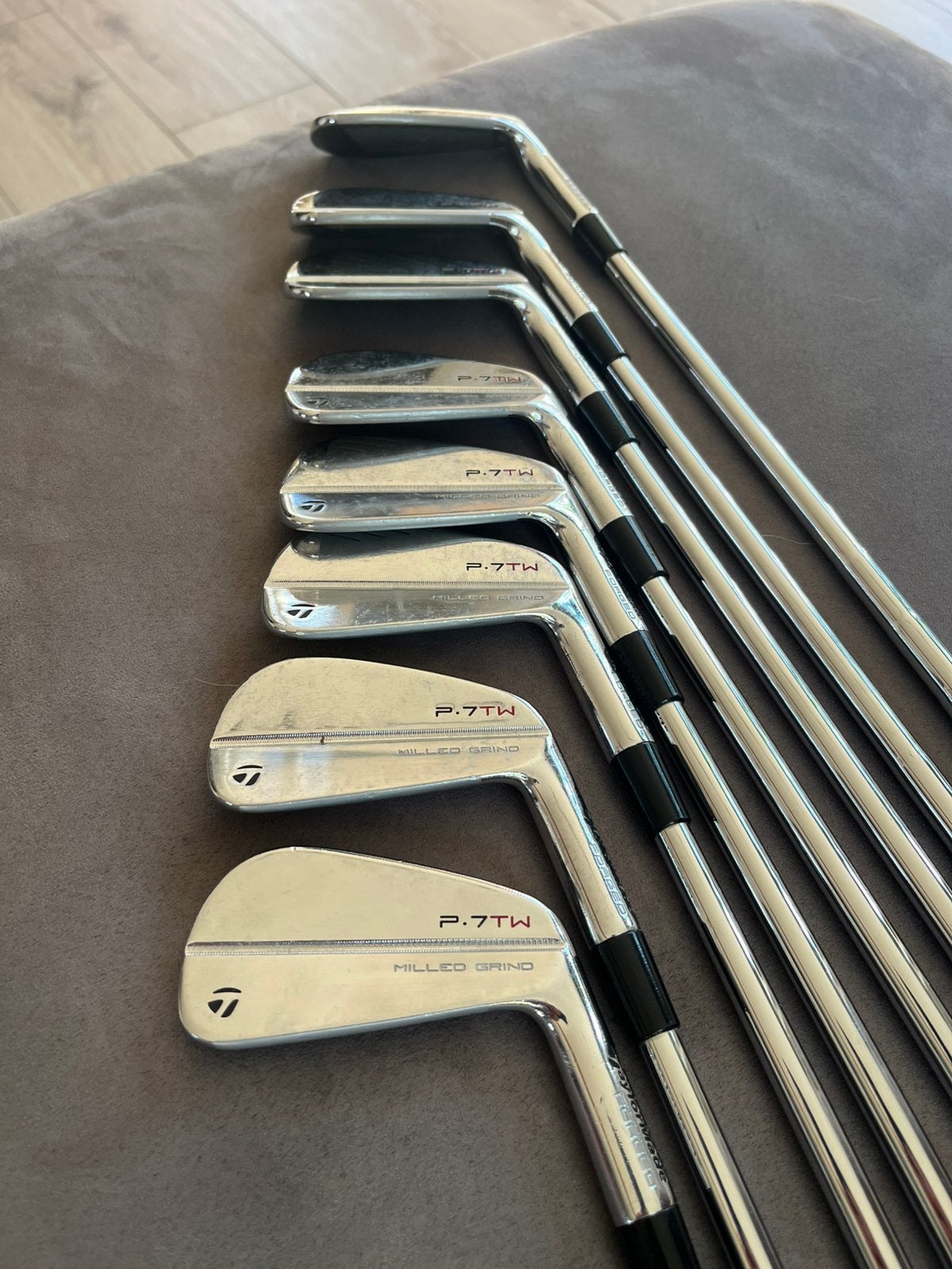 Serie taylormad P-7TW, Sports & Fitness, Enlèvement, Comme neuf, Set, Autres marques
