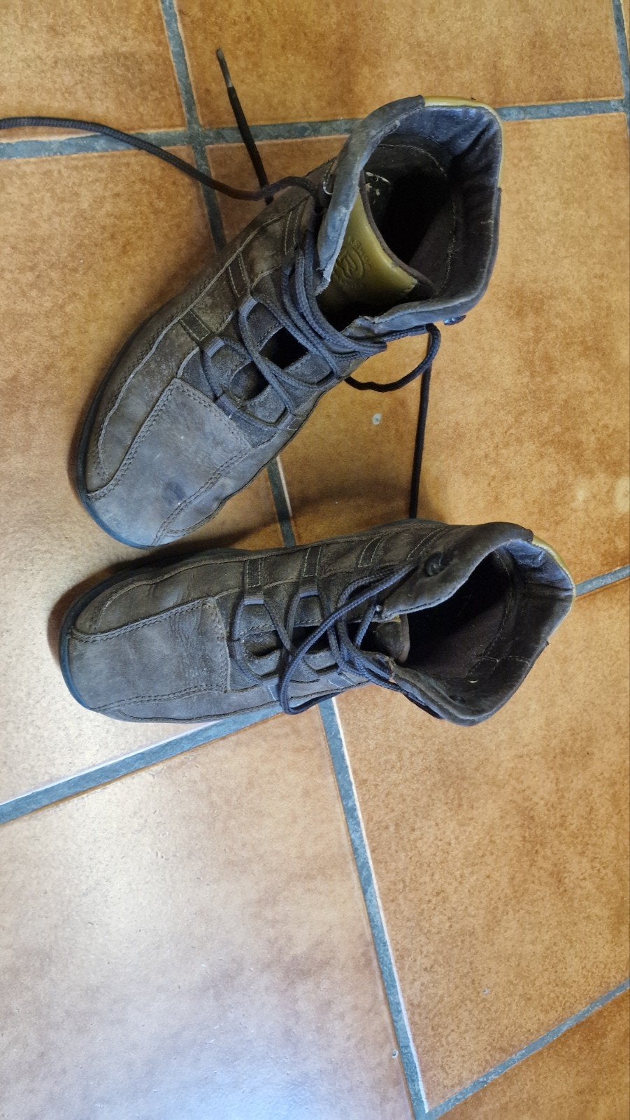 Wandelschoenen en laarzen - maat 38, Sport en Fitness, Bergsport en Wandelen, Ophalen of Verzenden, Zo goed als nieuw