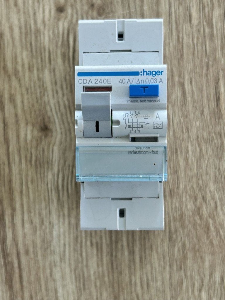 ager differentieel 2P 40A 30mA type a - CDA240E, Doe-het-zelf en Bouw, Ophalen of Verzenden, Nieuw, Hager, Overige typen