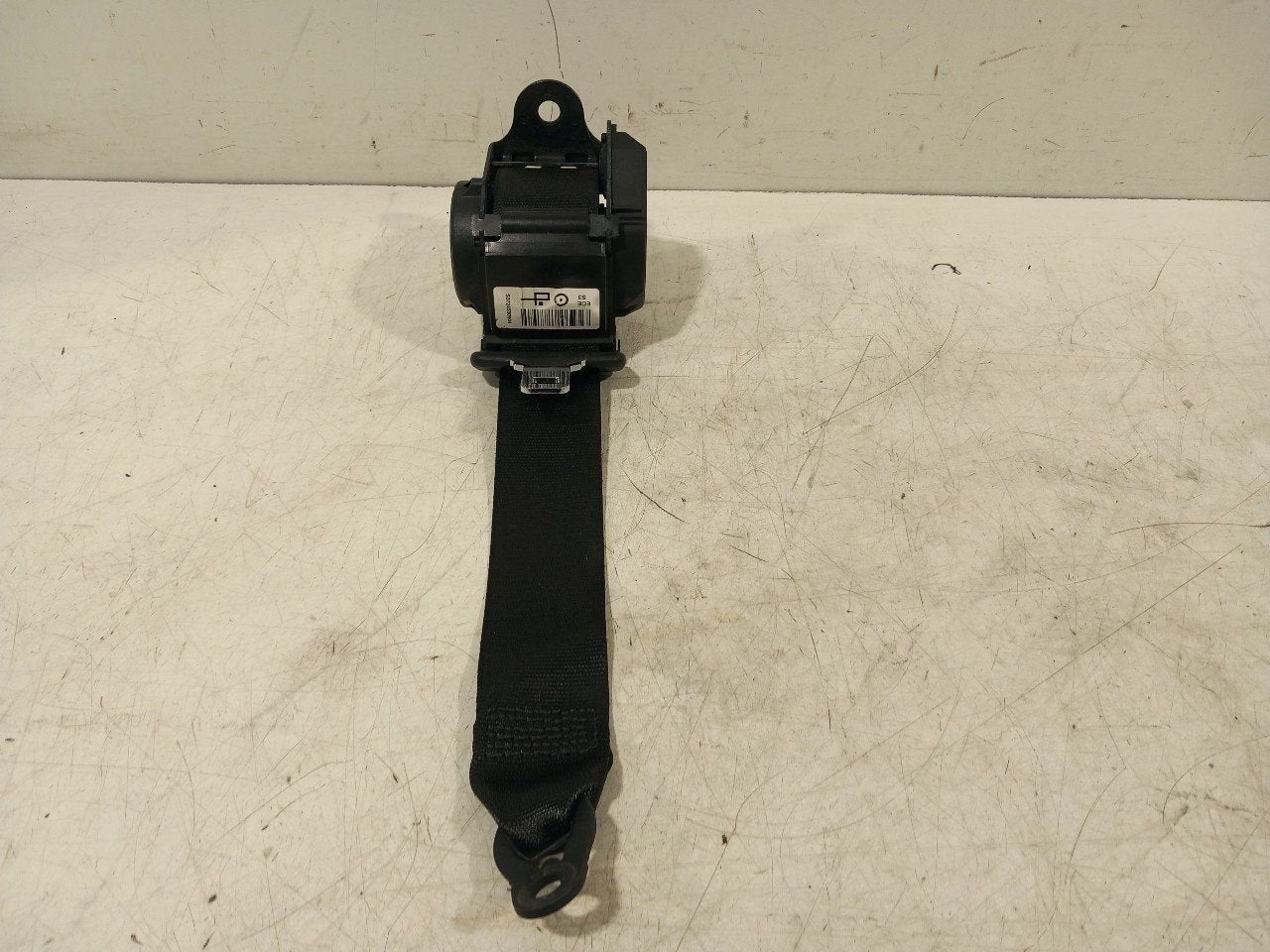 Veiligheidsgordel links achter BMW 4 serie, Onderdelen@venauto.nl, Van der Ven Autorecycling B.V., Gebruikt, Ettenseweg 76, 4706 PB Roosendaal, The Netherlands