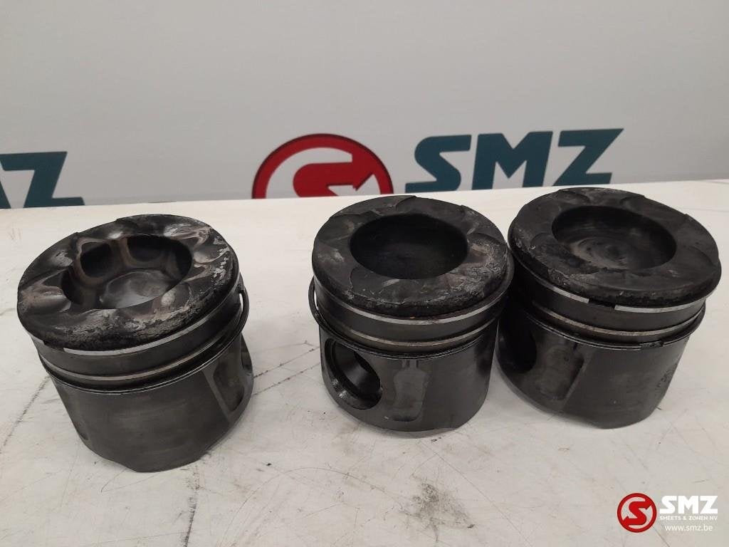 Occ set 3 pistons MAN TGM 51025006225, Auto-onderdelen, Gebruikt, MAN, Motor en Accessoires