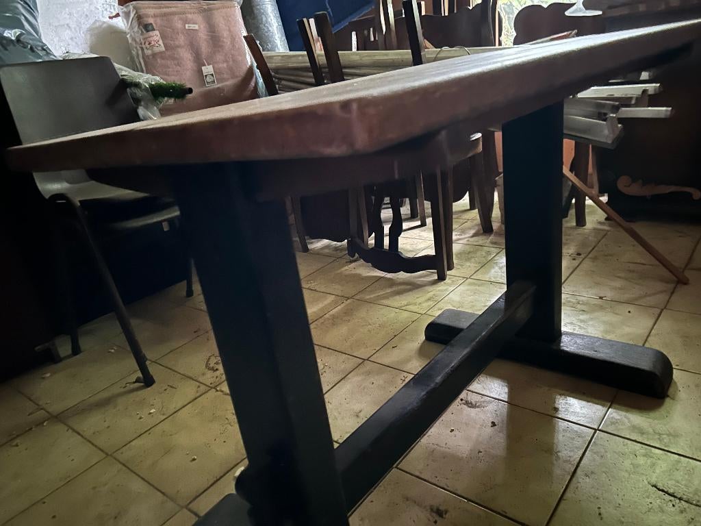 Cafétafeltje in eik met T-voet, antiek, Huis en Inrichting, Ophalen