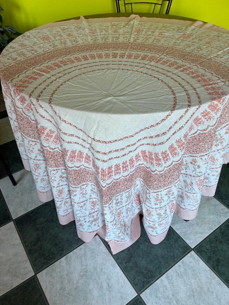 Nappe ronde, Enlèvement ou Envoi, Utilisé