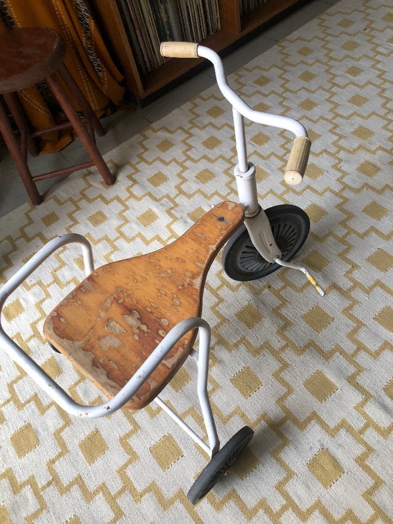 Tricycle ancien, Antiquités & Art, Antiquités | Jouets, Enlèvement