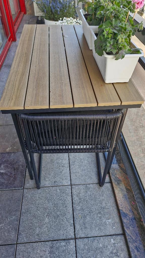 Terrastafel en stoelen, Eettafel, Aluminium, Zo goed als nieuw, Tuinset