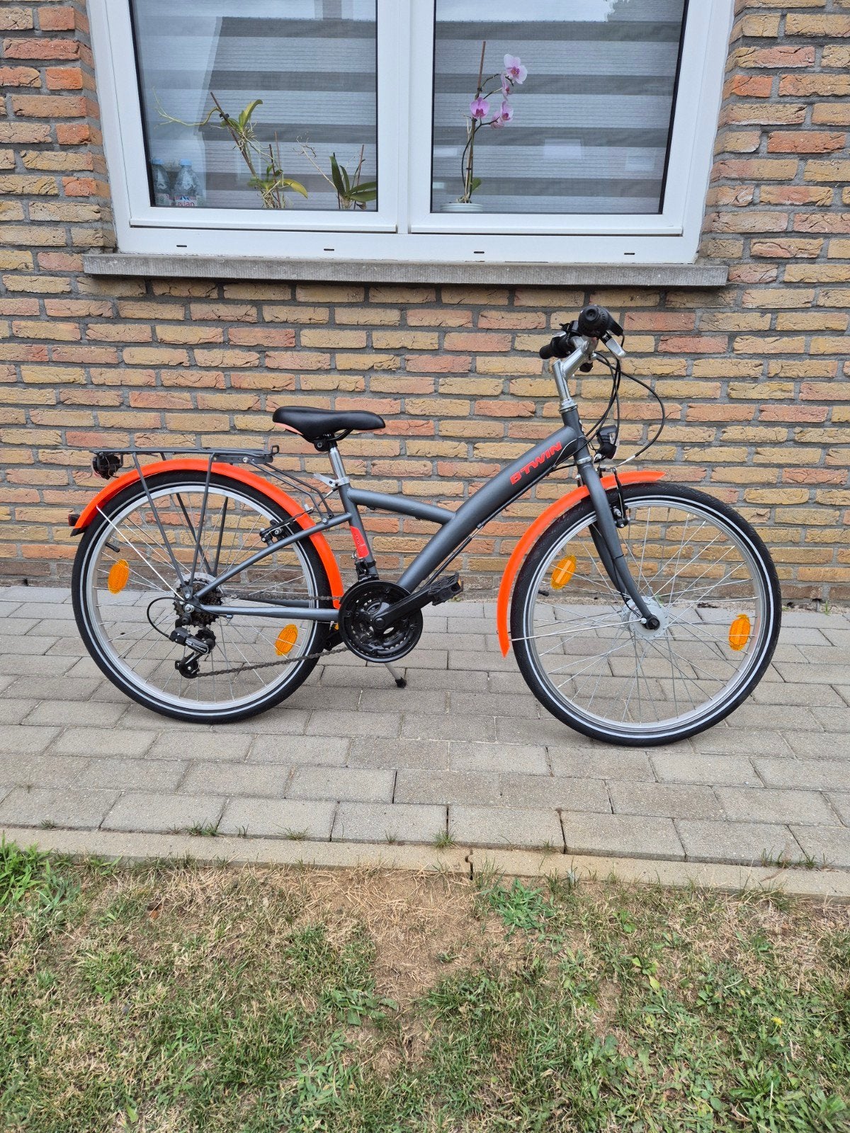Jongesfiets 24 " B-twin poply 540 shimano 18 versnellingen, Ophalen, Versnellingen