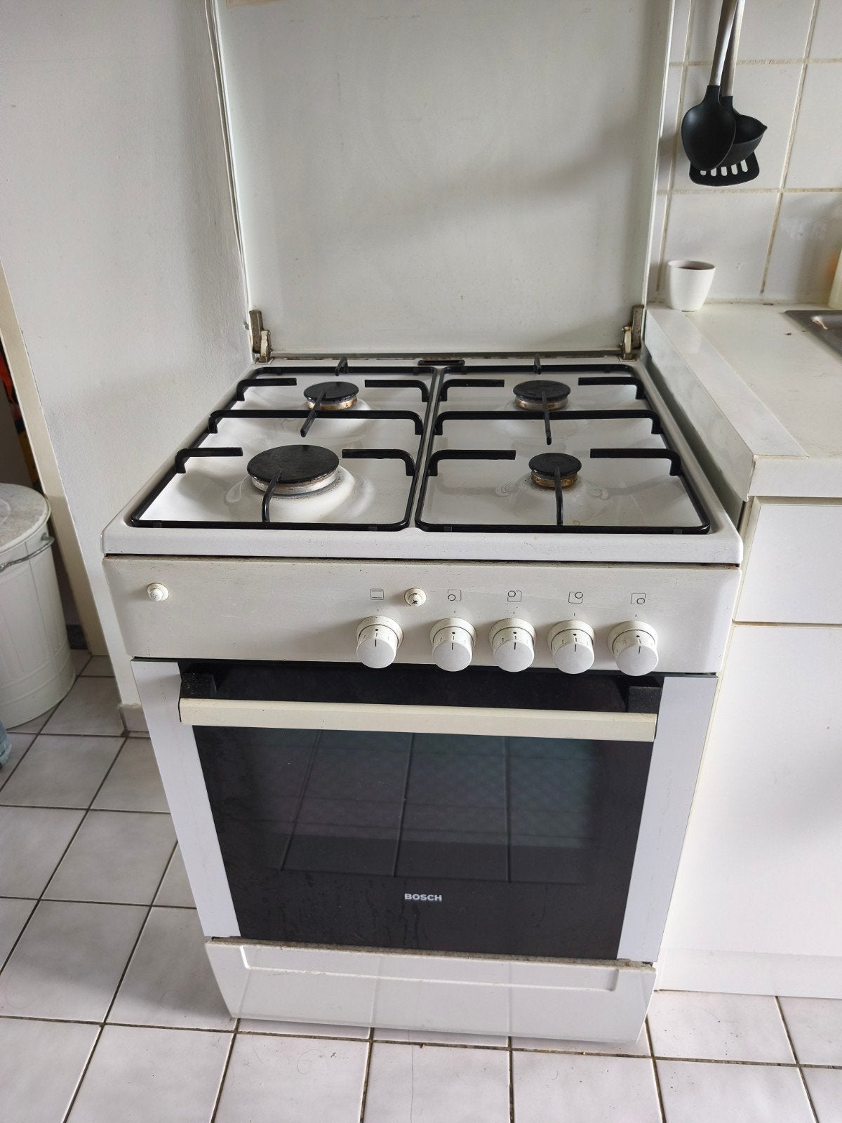 Gasfornuis, gasvuur, gasoven, merk: Bosch, Ophalen