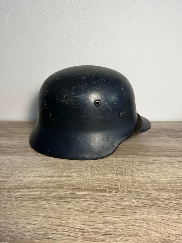 Duitse helm m35 sd heer reissue, Verzamelen, Ophalen of Verzenden, Landmacht, Helm of Baret