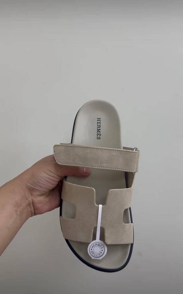 Hermès Chypre, Beige, Nieuw, Sandalen of Muiltjes, Ophalen of Verzenden