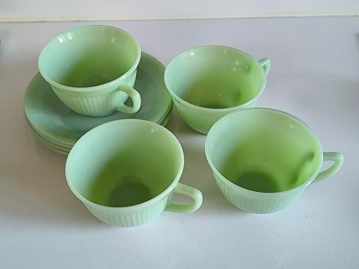 Vintage Fire King 'Jane Ray' kopjes en schoteltjes, Ophalen of Verzenden