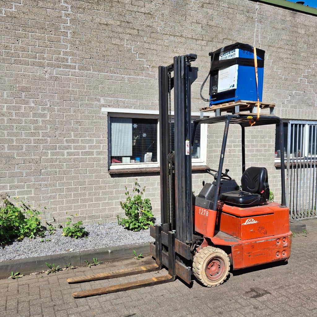 LINDE E12 Heftruck elektrisch TRIPLO 6 m, Linde, Heftruck, Ophalen of Verzenden, 1000 tot 2000 kg
