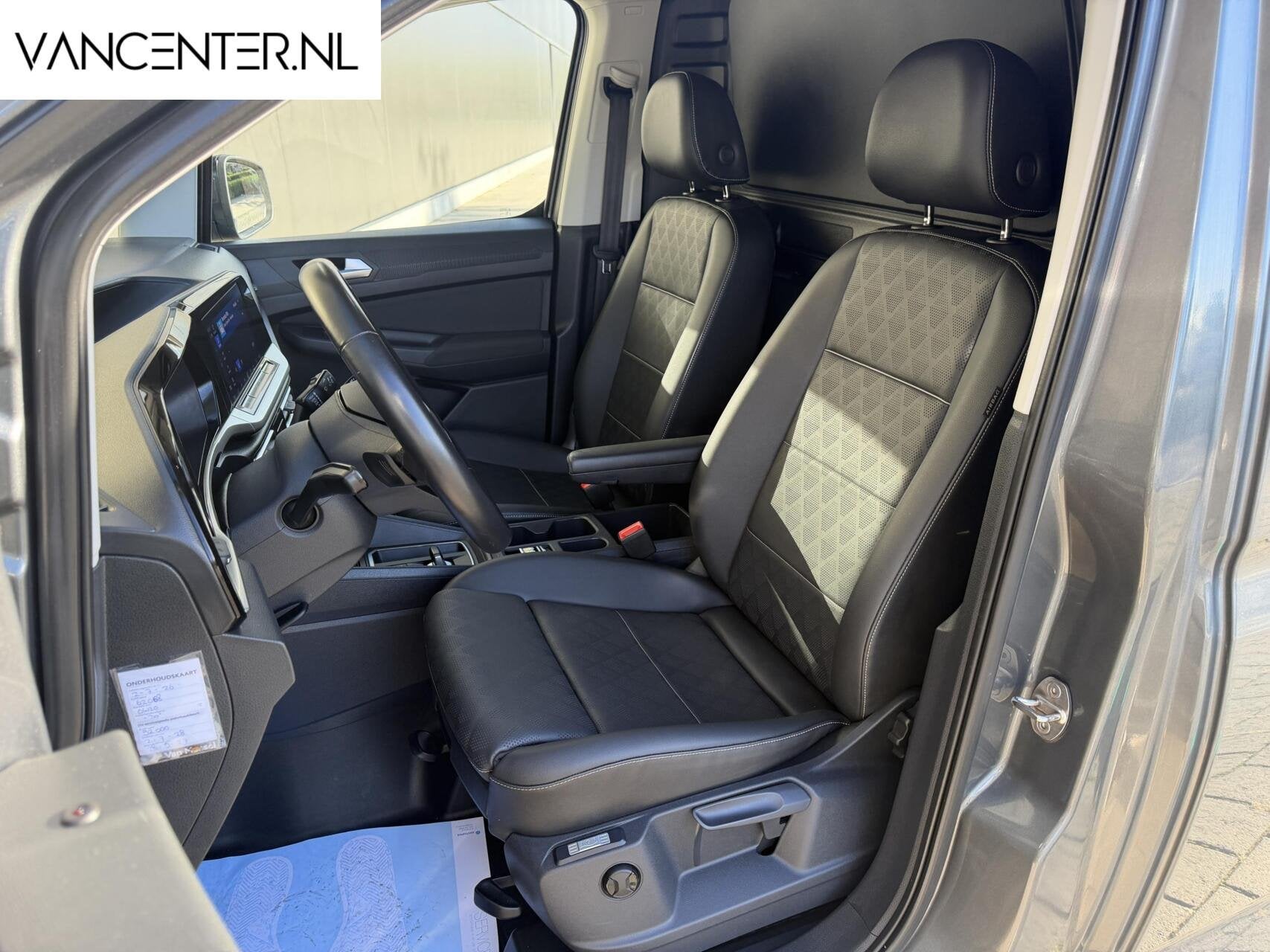 Ford Transit Connect L2 2.0 122PK EcoBlue Automaat LED Carpl, Auto's, Dealer onderhouden, 122 pk, Gebruikt, 4 cilinders