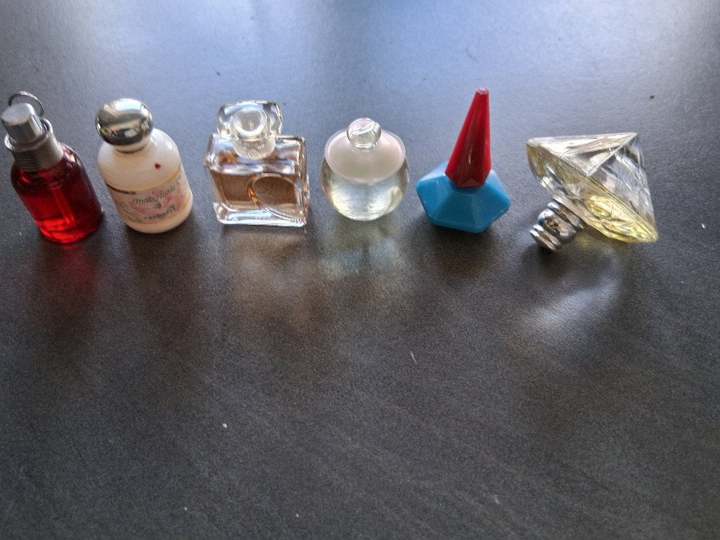 verzamelingen parfum flesjes, Verzamelen, Ophalen of Verzenden
