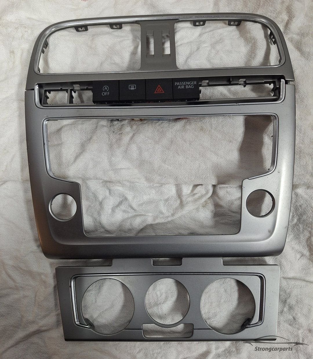 Inleg sierstrip rondom radio kachel bediening VW Polo 6C, Auto-onderdelen, Gebruikt, -, Volkswagen, -