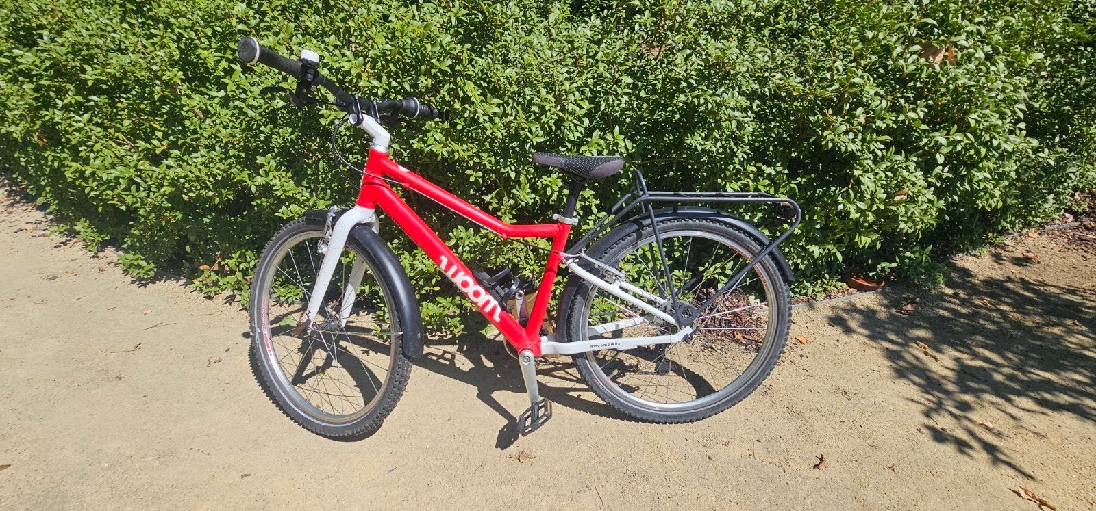 Kinderfiets WOOM 5 met bagagedrager en spatborden, Ophalen