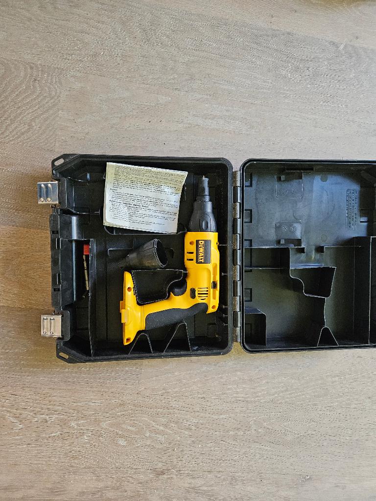 schroefmachine Dewalt DC520k voor gipsplaten, Doe-het-zelf en Bouw, Ophalen of Verzenden, Gebruikt, Minder dan 400 watt, Overige typen