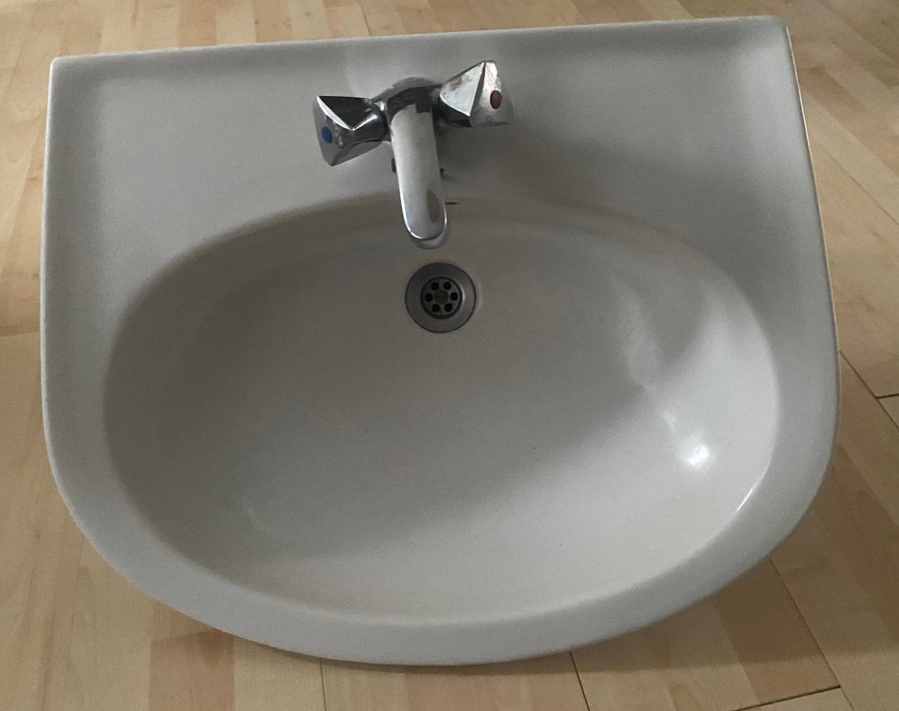 Lavabo, Ophalen, Gebruikt