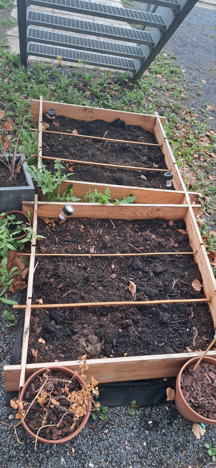 2 bloem/kweekbakken., Ophalen, Minder dan 60 cm, Vierkant, Zo goed als nieuw