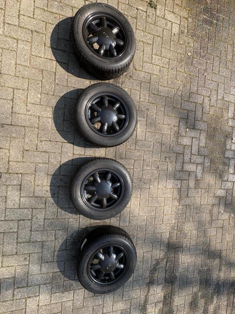 Winterset Mazda 175/65/R14, Auto-onderdelen, Banden en Velgen, Ophalen, 14 inch, Gebruikt, 175 mm