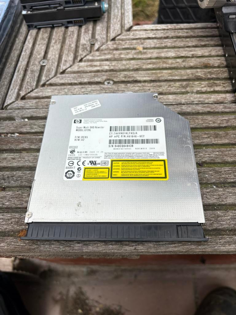 Partij harde schijven, Computers en Software, Optische drives, Ophalen, Zo goed als nieuw