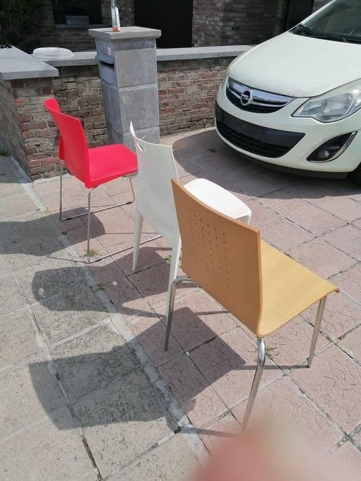 3 chaises design neuves, Enlèvement, Neuf, Trois