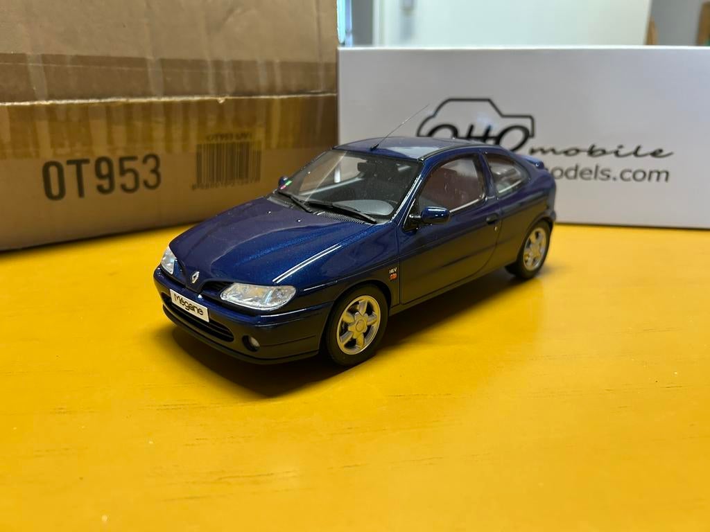 Renault megane otto, Hobby en Vrije tijd, Ophalen, Zo goed als nieuw, OttOMobile