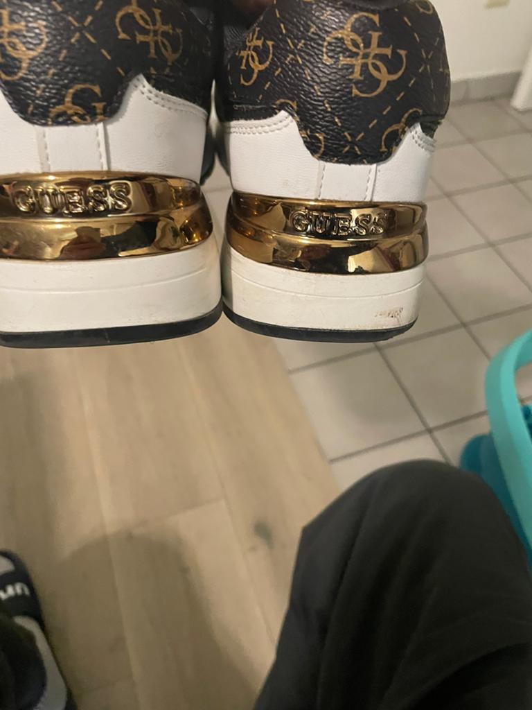 Guess dames, Kleding | Dames, Ophalen, Overige kleuren, Zo goed als nieuw, Sneakers