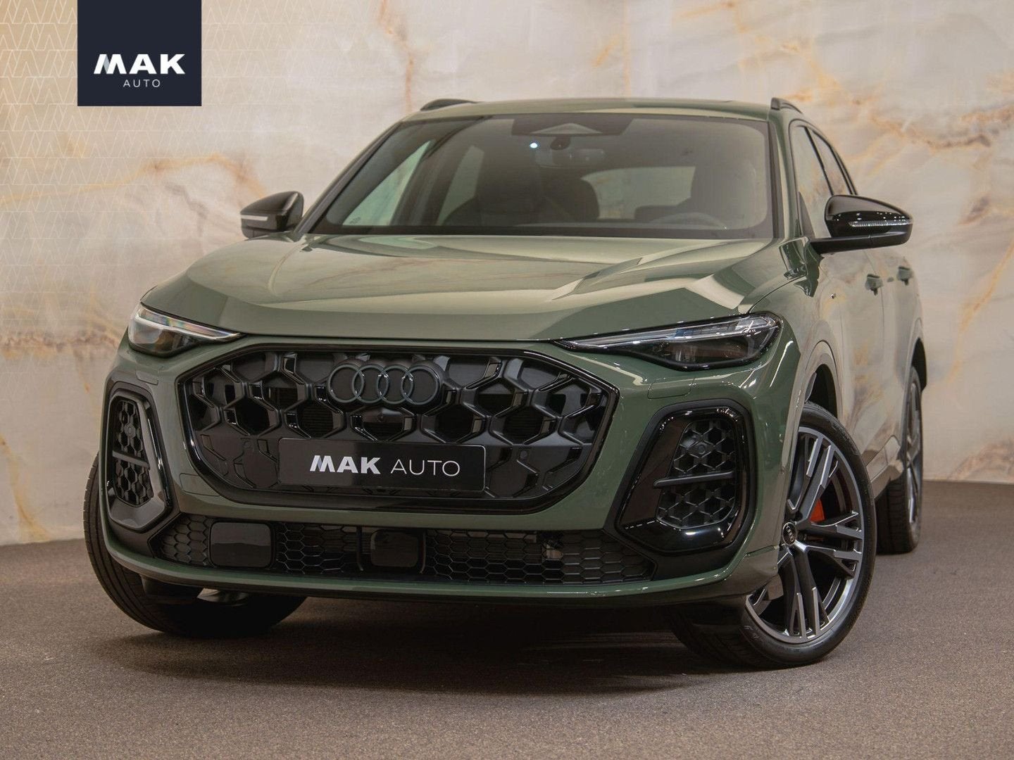 Audi Q5 E-Hybrid Quattro S Edition , pano, tr.haak, 21", mat, Autos, Achat, Entreprise, Q5, Automatique