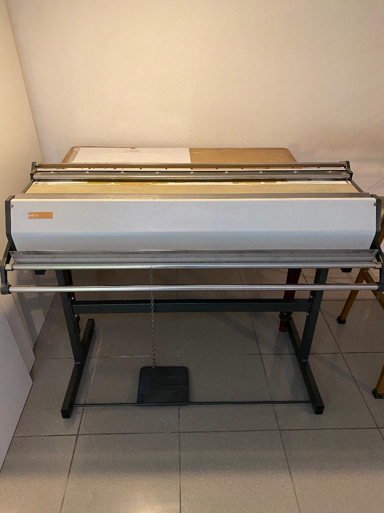 Plieuse de plans, Enlèvement, Utilisé, Moins de 130 cm