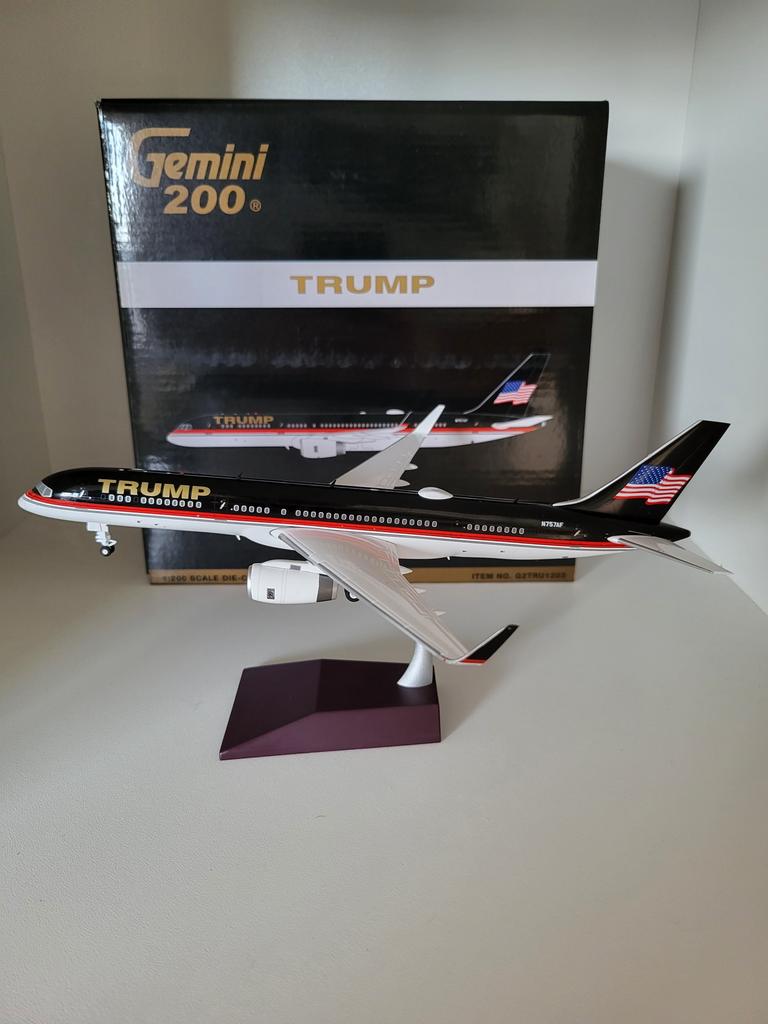 Gemini ETS200 TRUMP B757-200 G2TRU1203, Hobby & Loisirs créatifs, Neuf, Autres marques, Enlèvement ou Envoi, 1:200 ou moins
