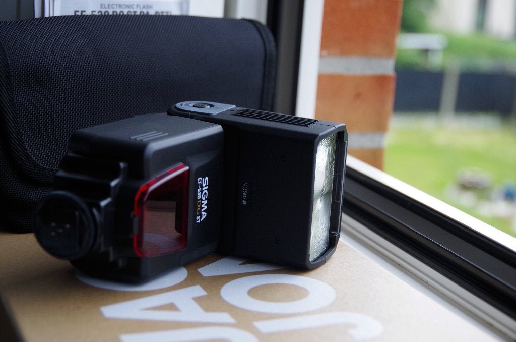 Sigma EF-530 DG ST PA-PTTL electronische flitser, Audio, Tv en Foto, Foto | Flitsers, Ophalen of Verzenden, Zo goed als nieuw