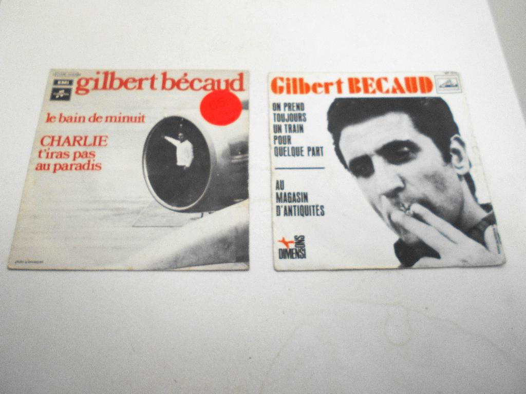 lot de 2 anciens disques vinyles 45 tours Gilbert Becaud, Enlèvement ou Envoi, Utilisé, Single