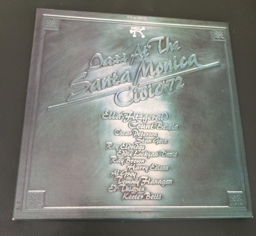 Coffret de 3 vinyles, Jazz at the Santa Monica Civic 1972, CD & DVD, Vinyles | Jazz & Blues, Coffret, Envoi, Jazz
