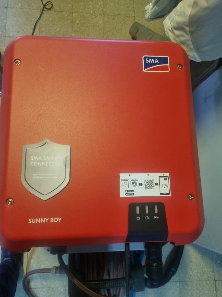 SMA omvormer sunny boy 3.0, Doe-het-zelf en Bouw, Ophalen, Zo goed als nieuw, Compleet systeem