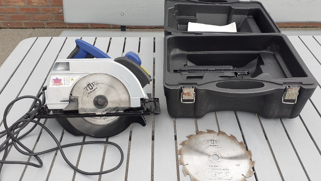 Zaagmachine Top Craft 1800W, Bricolage & Construction, Outillage | Scies mécaniques, Top craft, 30 à 70 mm, Enlèvement, Utilisé