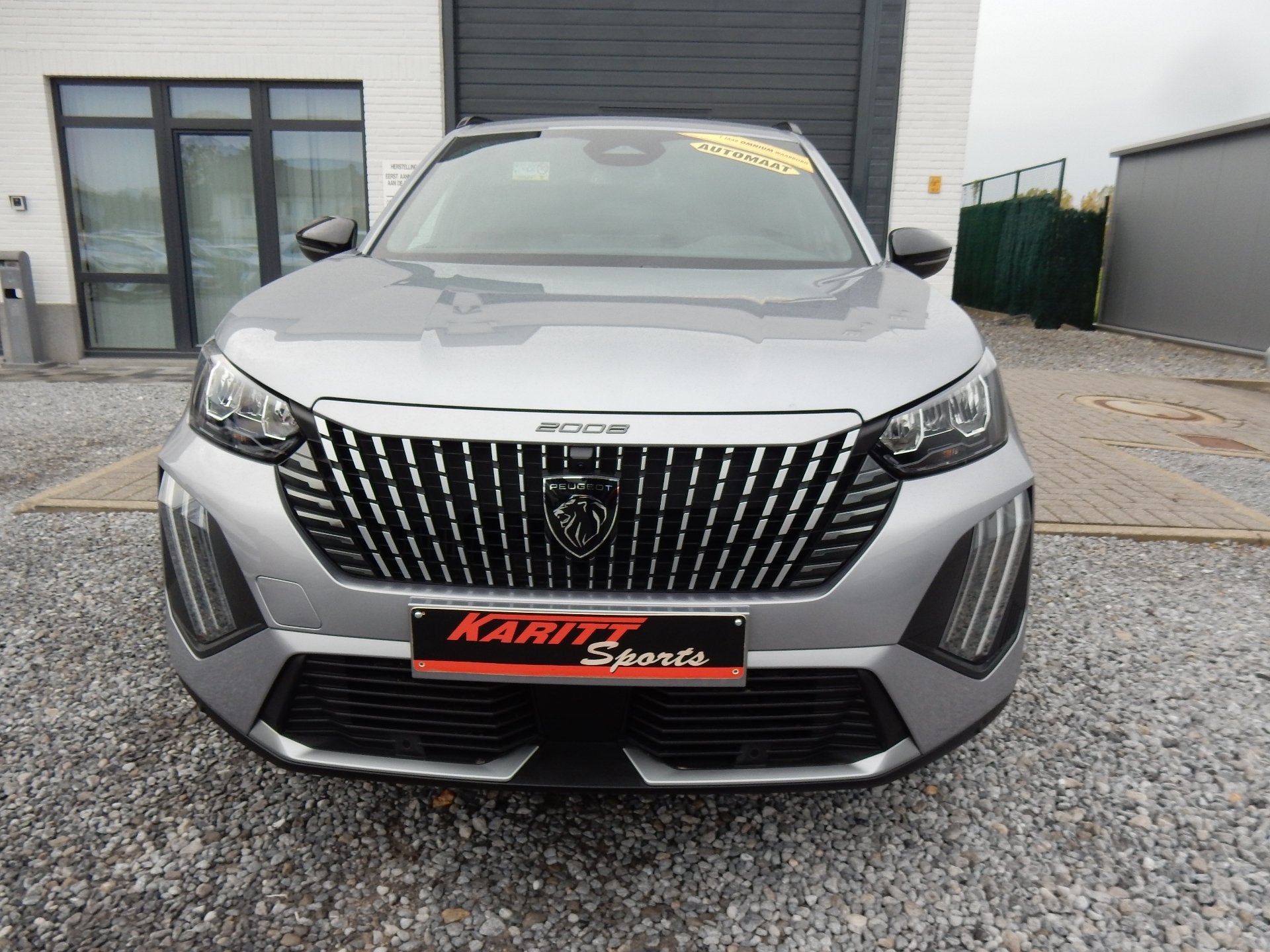 Peugeot 2008 136pk ! 21.000km ! NET 1 jaar geworden !, Gebruikt, 110 g/km, 136 pk, Leder en Stof