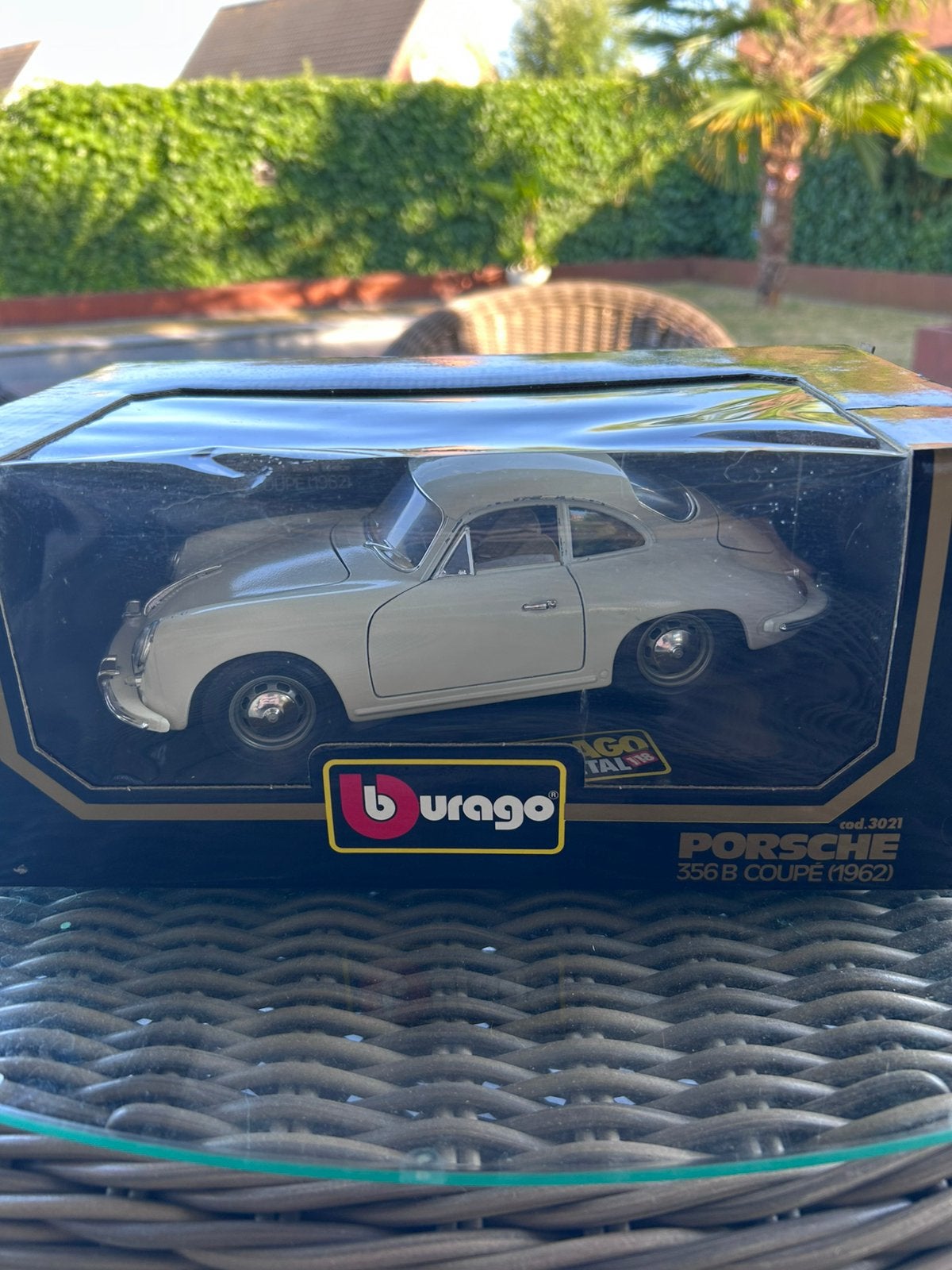 Burago Porsche 356B Coupé 1/18 (1962), Ophalen, Gebruikt, Auto, Burago