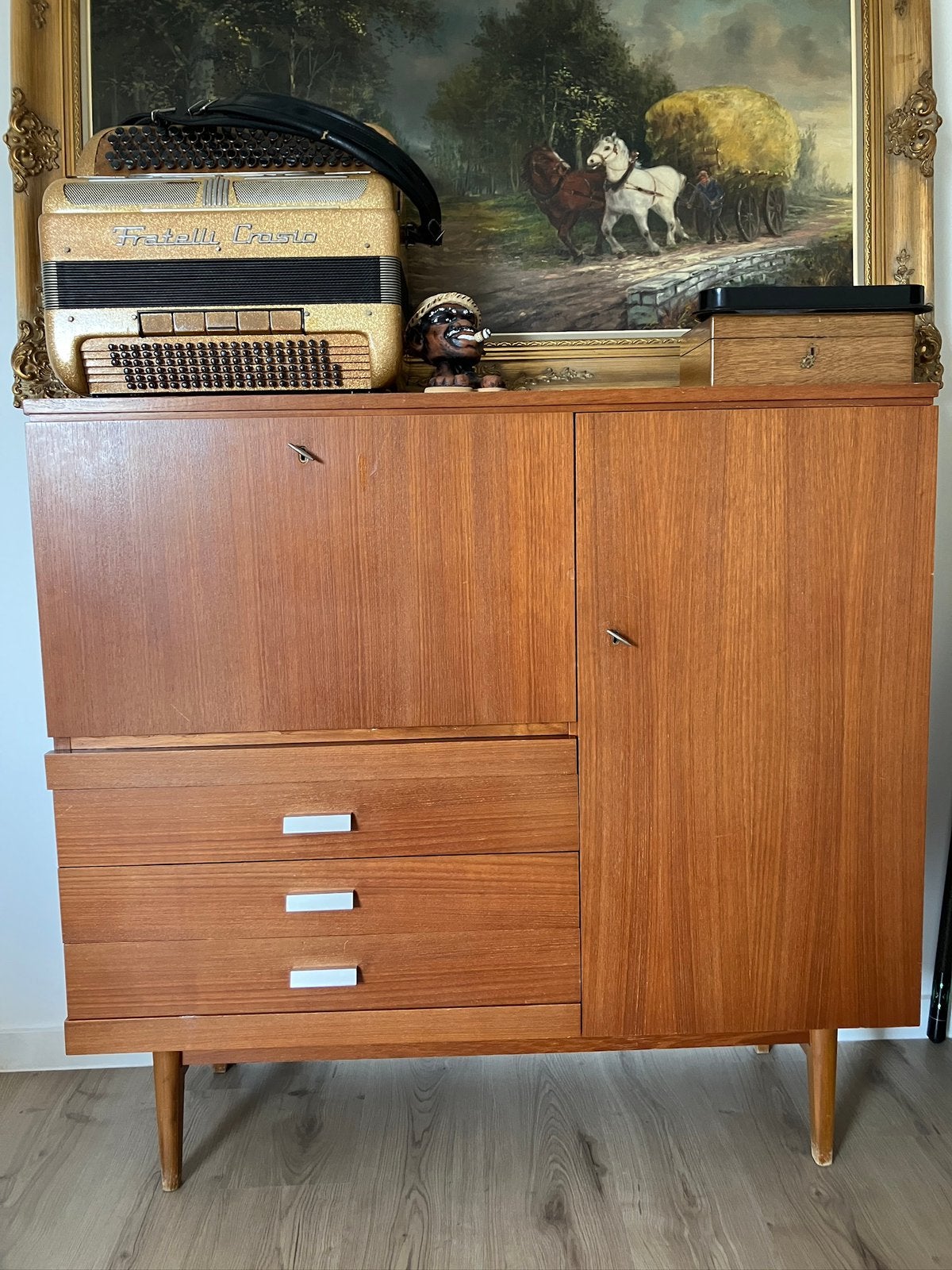 Retro kast, Huis en Inrichting, Ophalen of Verzenden, Zo goed als nieuw
