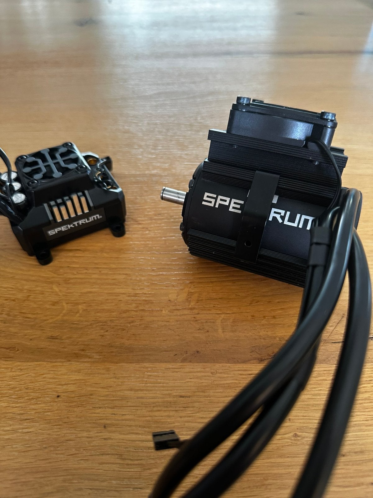 Spektrum Firma 160A ESC+1100KV Motor Arrma Kraton/Outcast, Autres échelles, Comme neuf, Pièce, Enlèvement