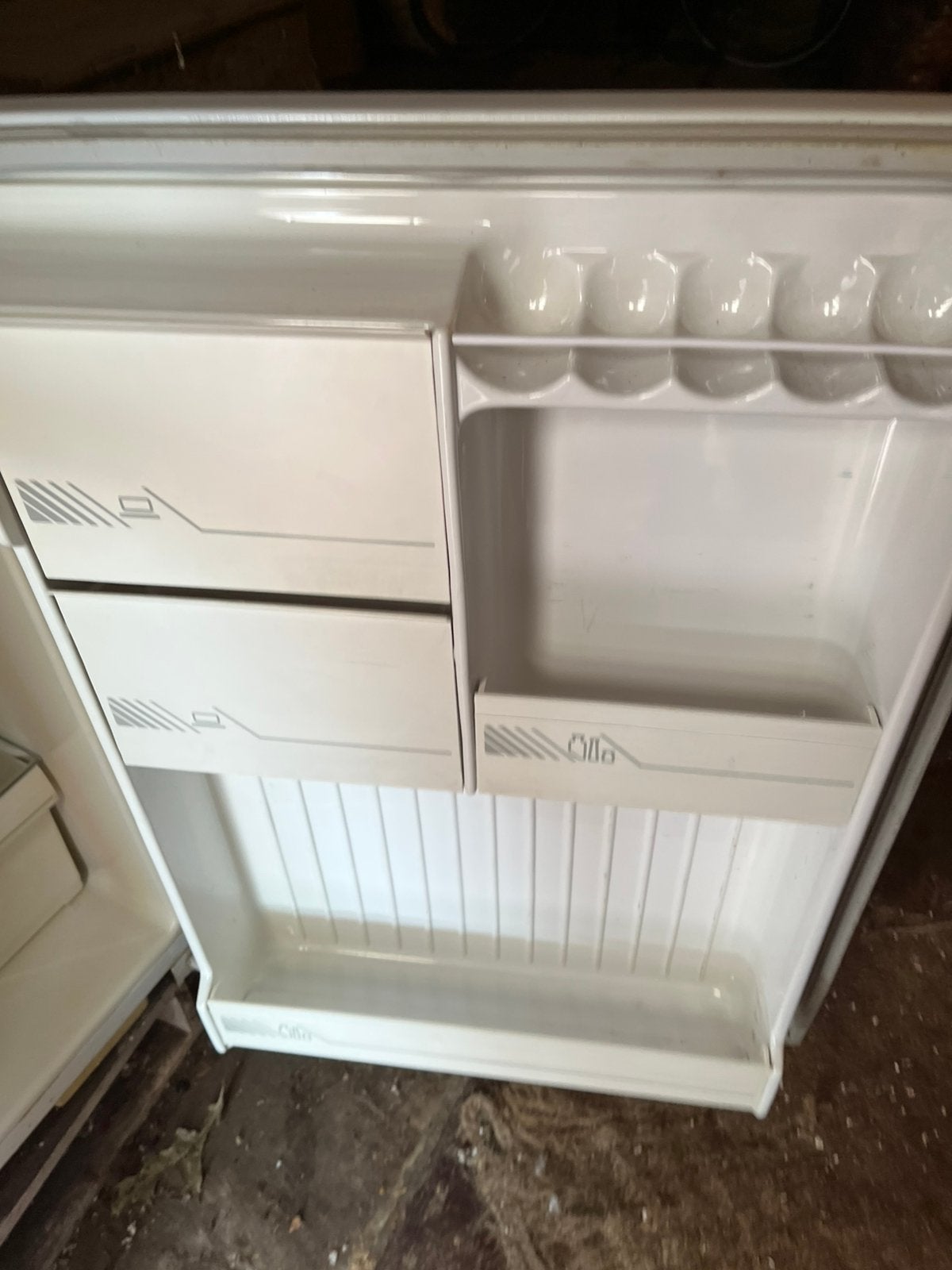 Ijskast, 150l, Elektronische apparatuur, Gebruikt, 100 tot 150 liter, 45 tot 60 cm, Met vriesvak