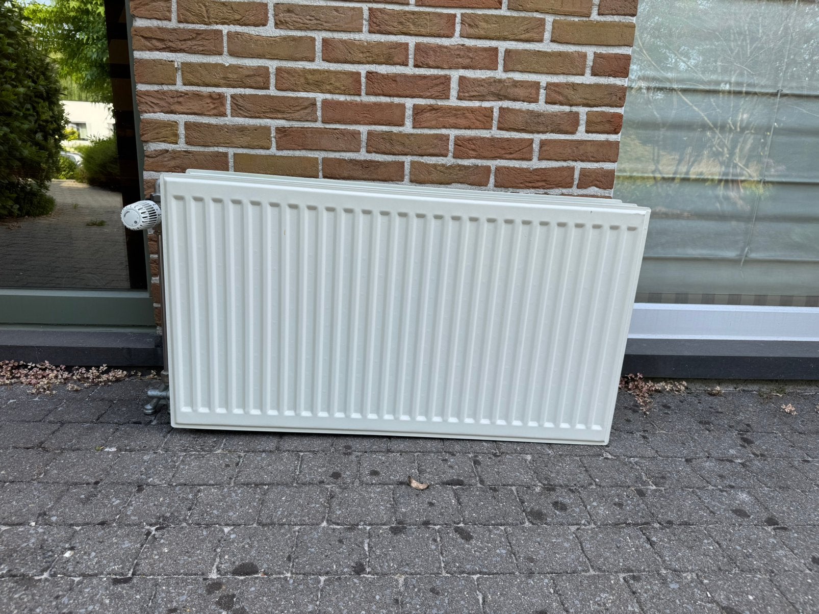 Radiatoren met thermostaatkraan (Heimeier), Ophalen, Zo goed als nieuw, Radiator