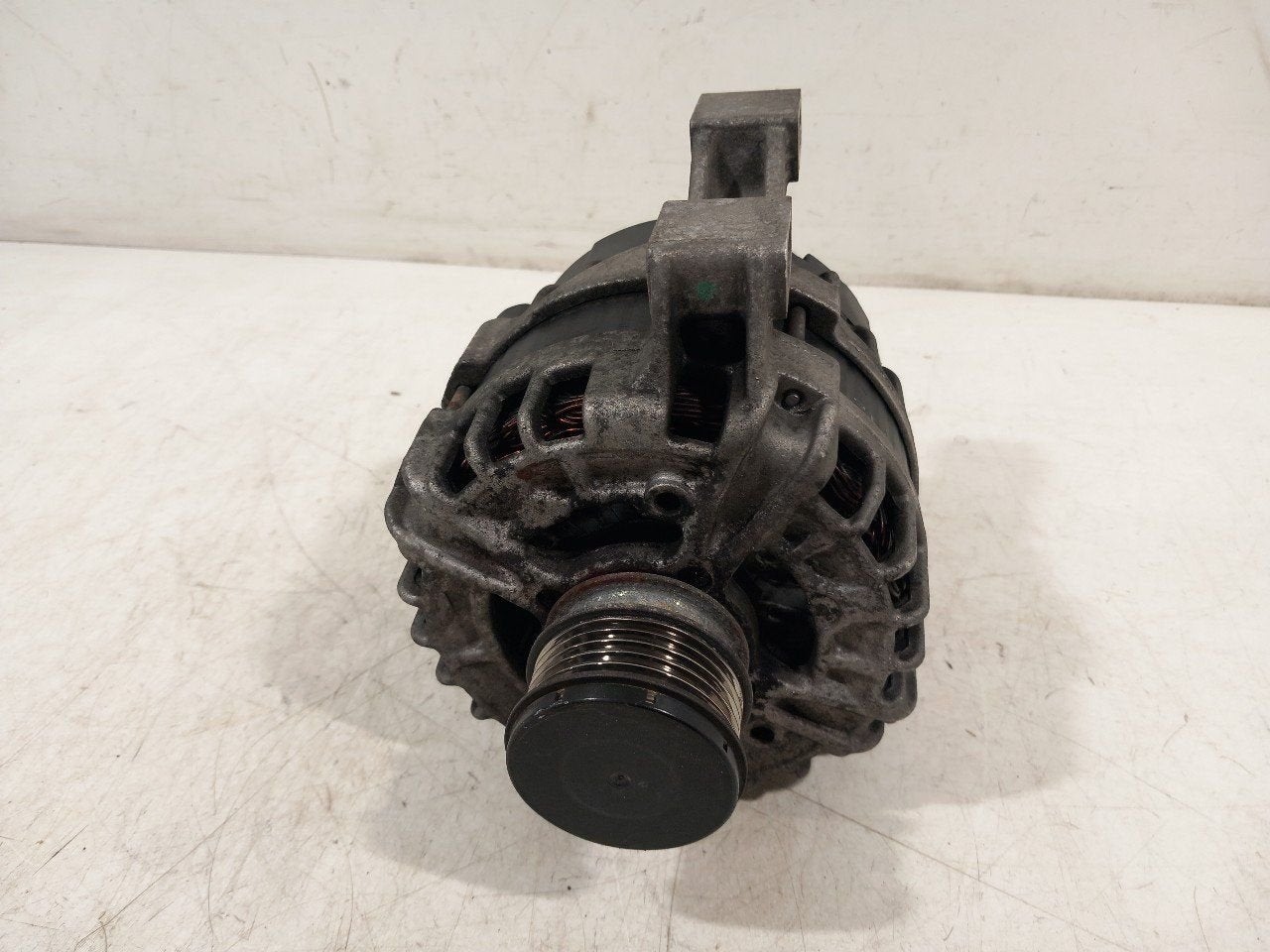 Dynamo Volvo XC60, Onderdelen@venauto.nl, Van der Ven Autorecycling B.V., Gebruikt, Ettenseweg 76, 4706 PB Roosendaal, The Netherlands